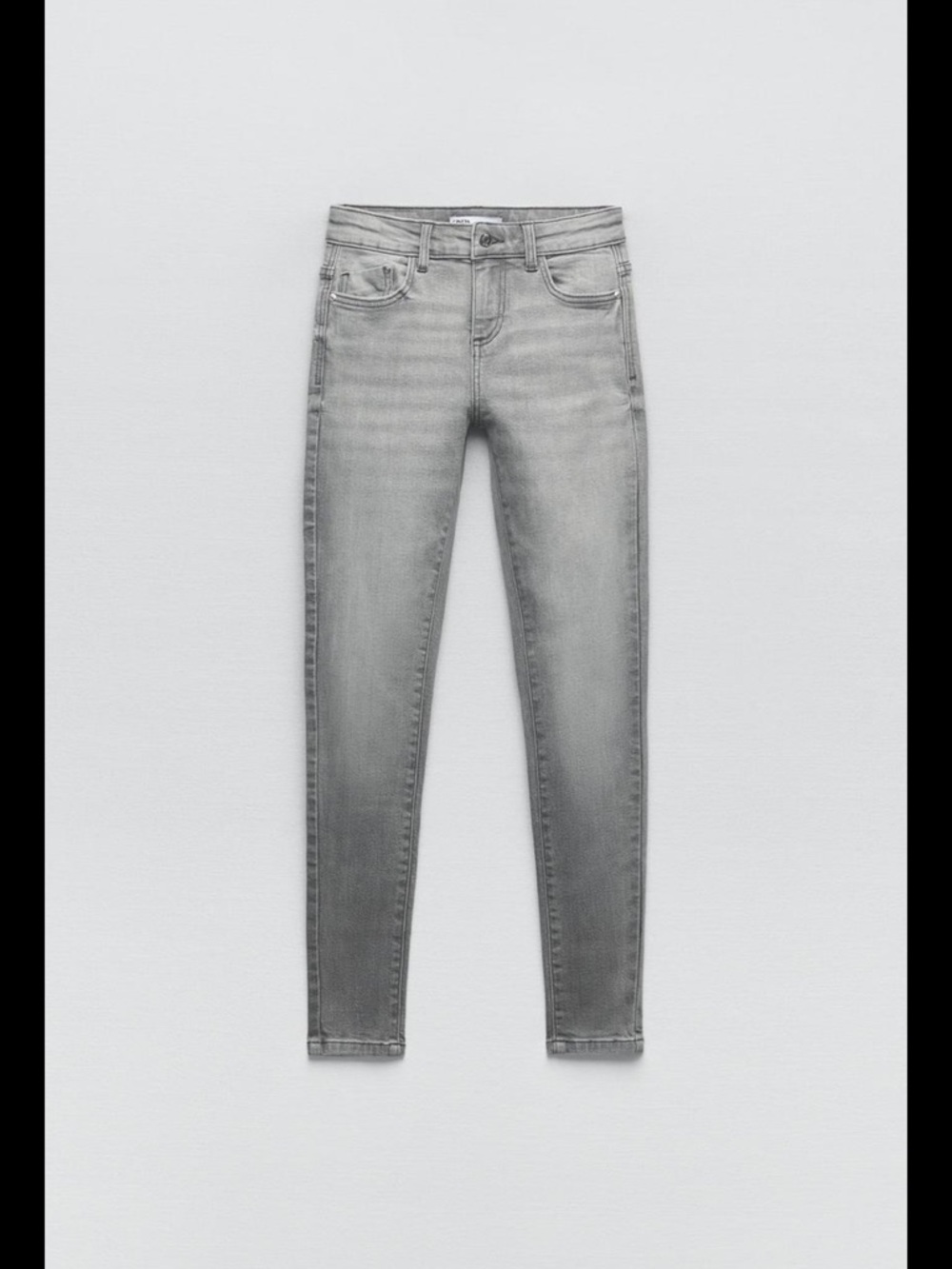 Zara Women's Light Grey Skinny Jeans